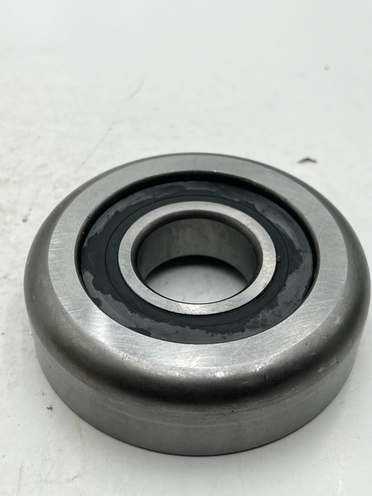 Total Source Mast Roller Bearing Silver Stainless Steel CR074668-001
