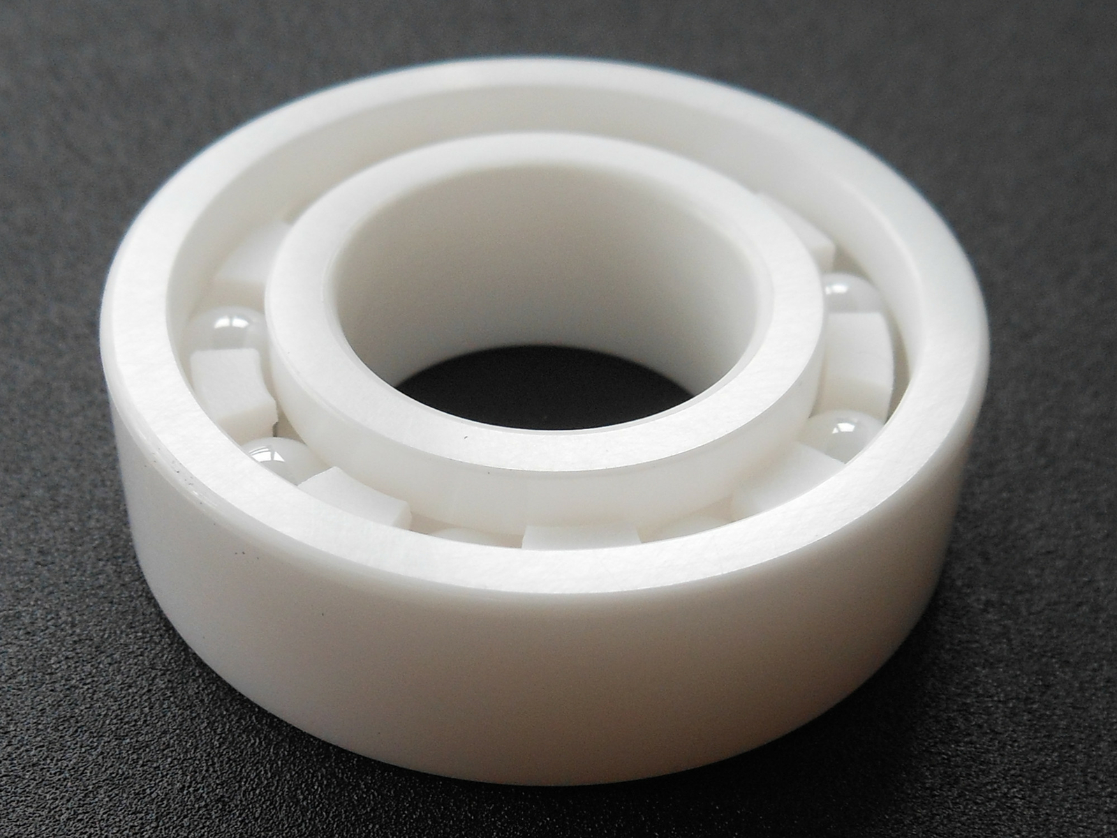 Ceramic ZrO2 Ball Bearings 6900 6901 6902 6903 6904 6905 6906 6907 2RS Optional