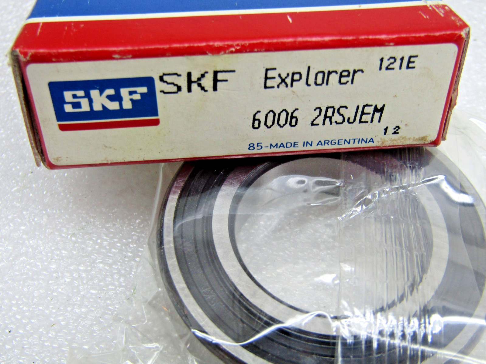 SKF 6006-2RS JEM 30mm X 55mm X 13mm Sealed Bearing
