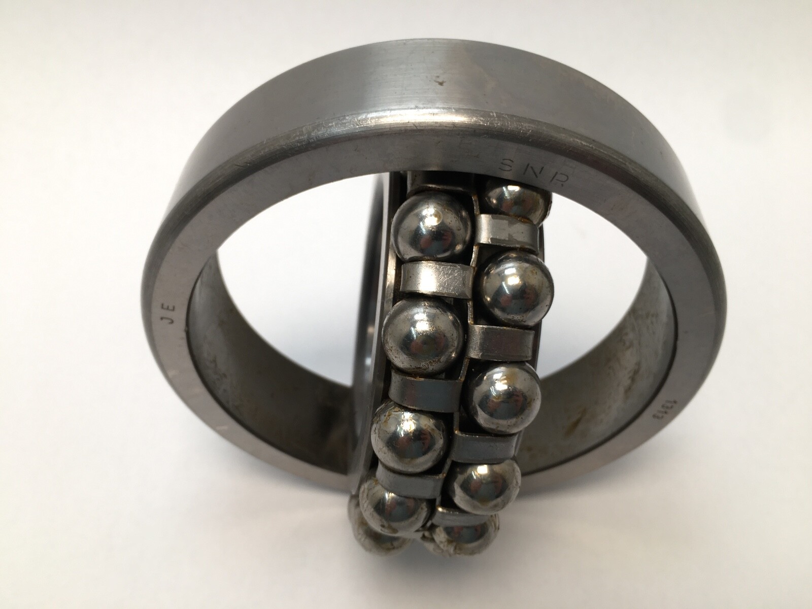 SNR 1313 Self Aligning Bearing 65x140x33 mm