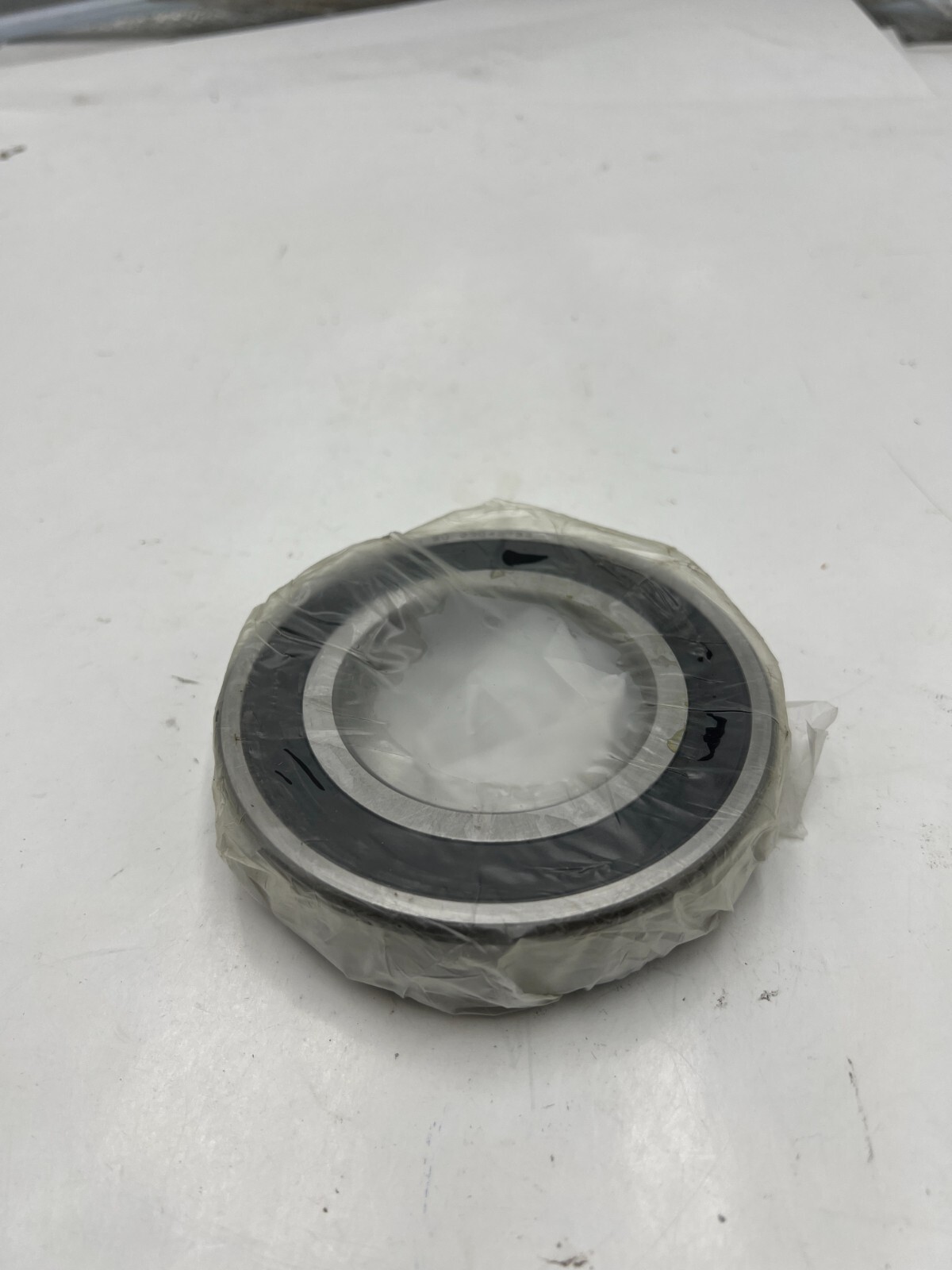 NTN 6212LLBC3/EM Round Bore Standard Medium Deep Groove Radial Ball Bearing