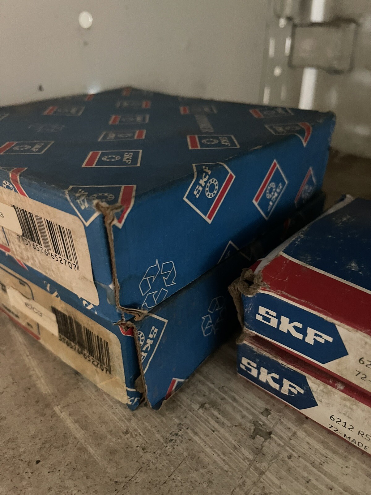 SKF 22218E/C3 SPHERICAL ROLLER 90 x 160 x 40 mm Spherical roller bearing