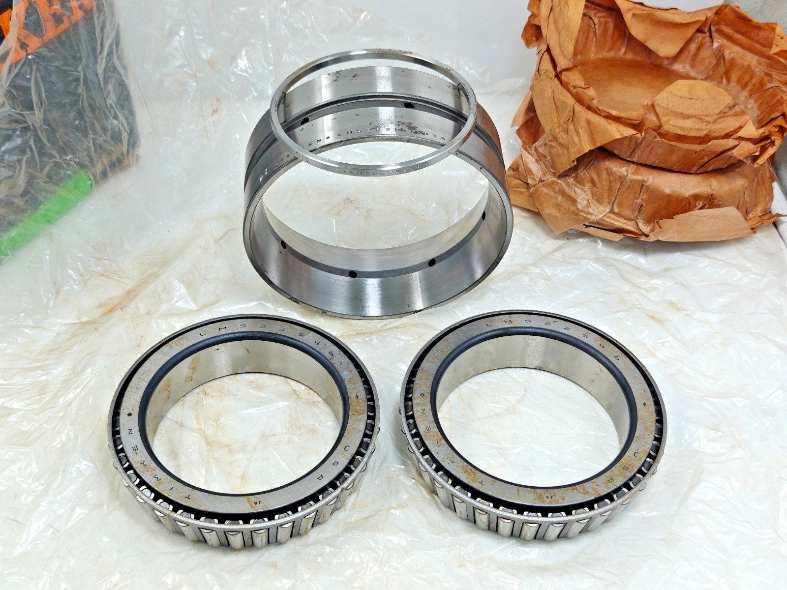 LM522546 LM522510D Timken Double Row Tapered Roller Bearing LM522546 LM522510D