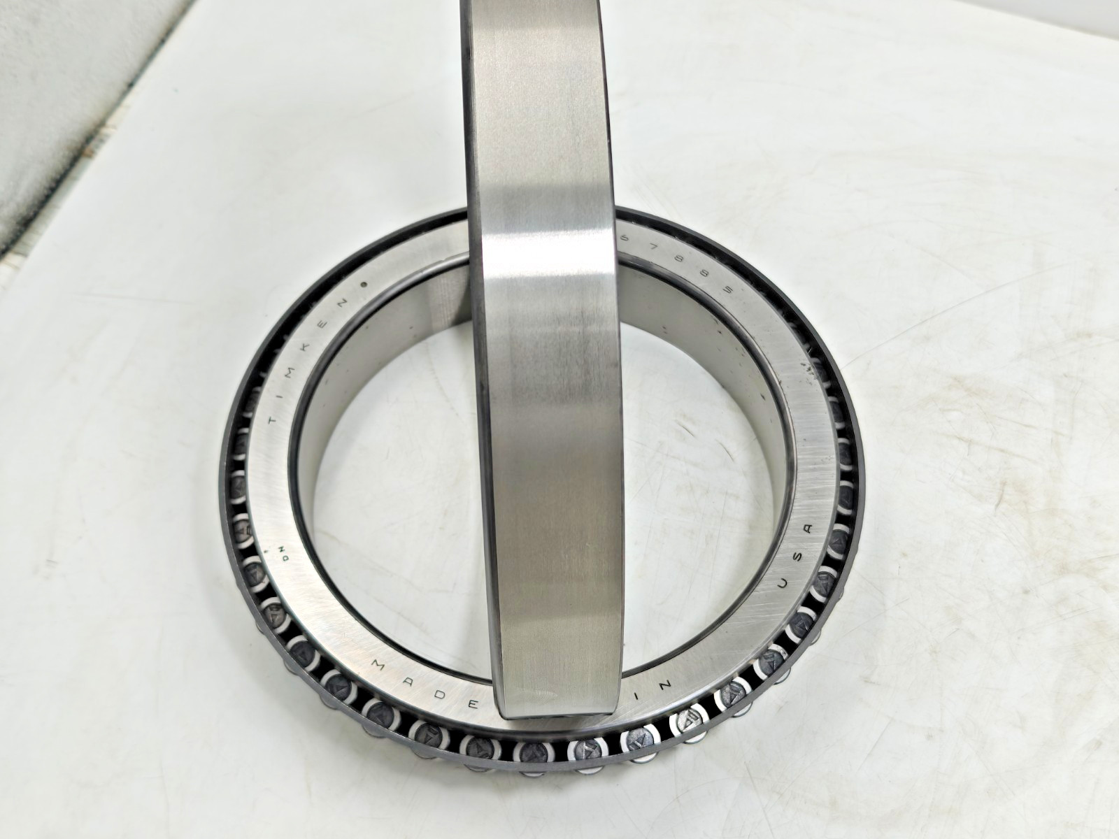 67885 67820 Timken Tapered Roller Bearing Cone&Cup Timken 67885/67820 USA