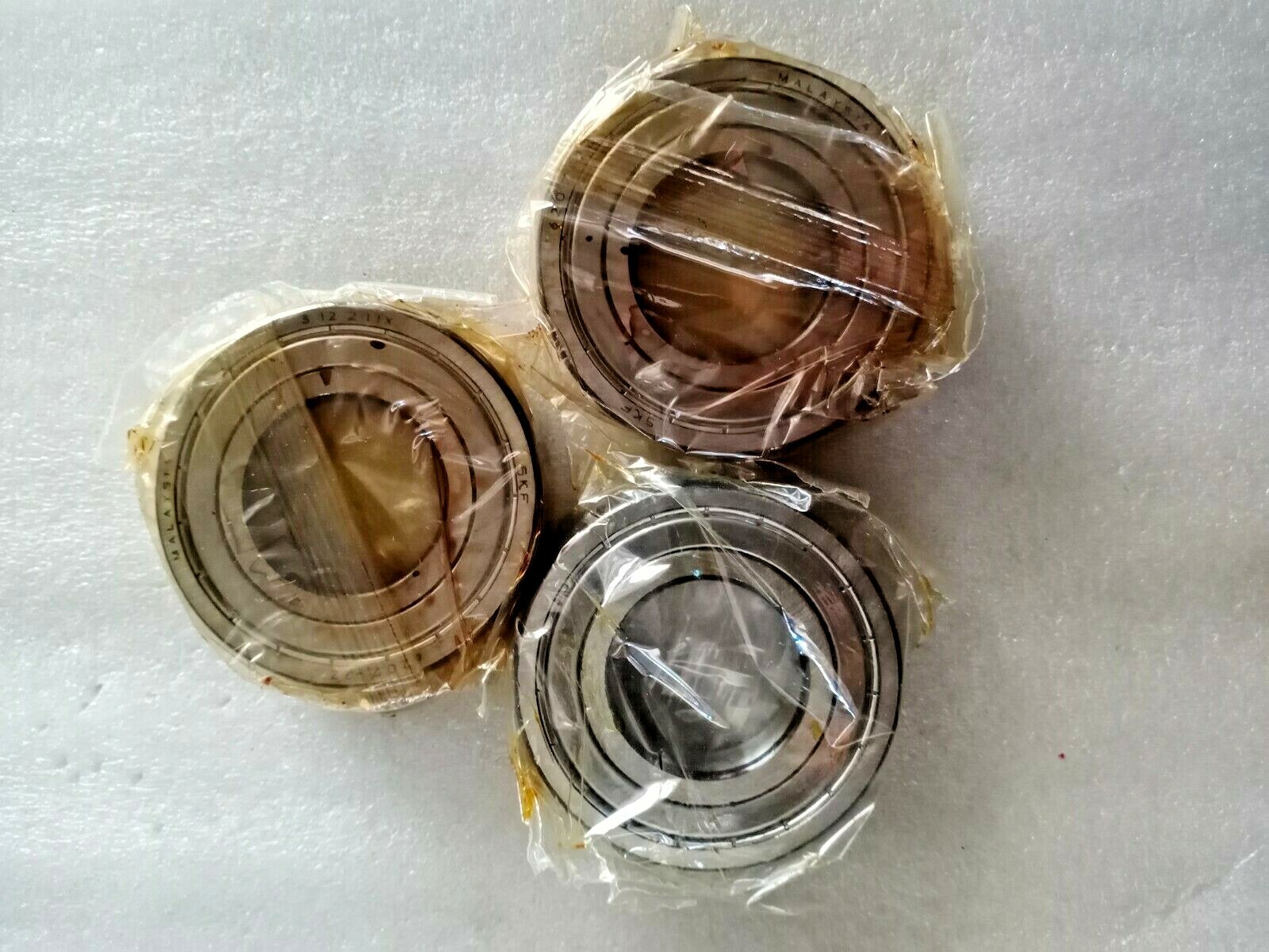 6207 ZZ Single Row Deep Groove Ball Bearing 35x72x17 MM SKF MALAYSIA Lot Of 3 Pc