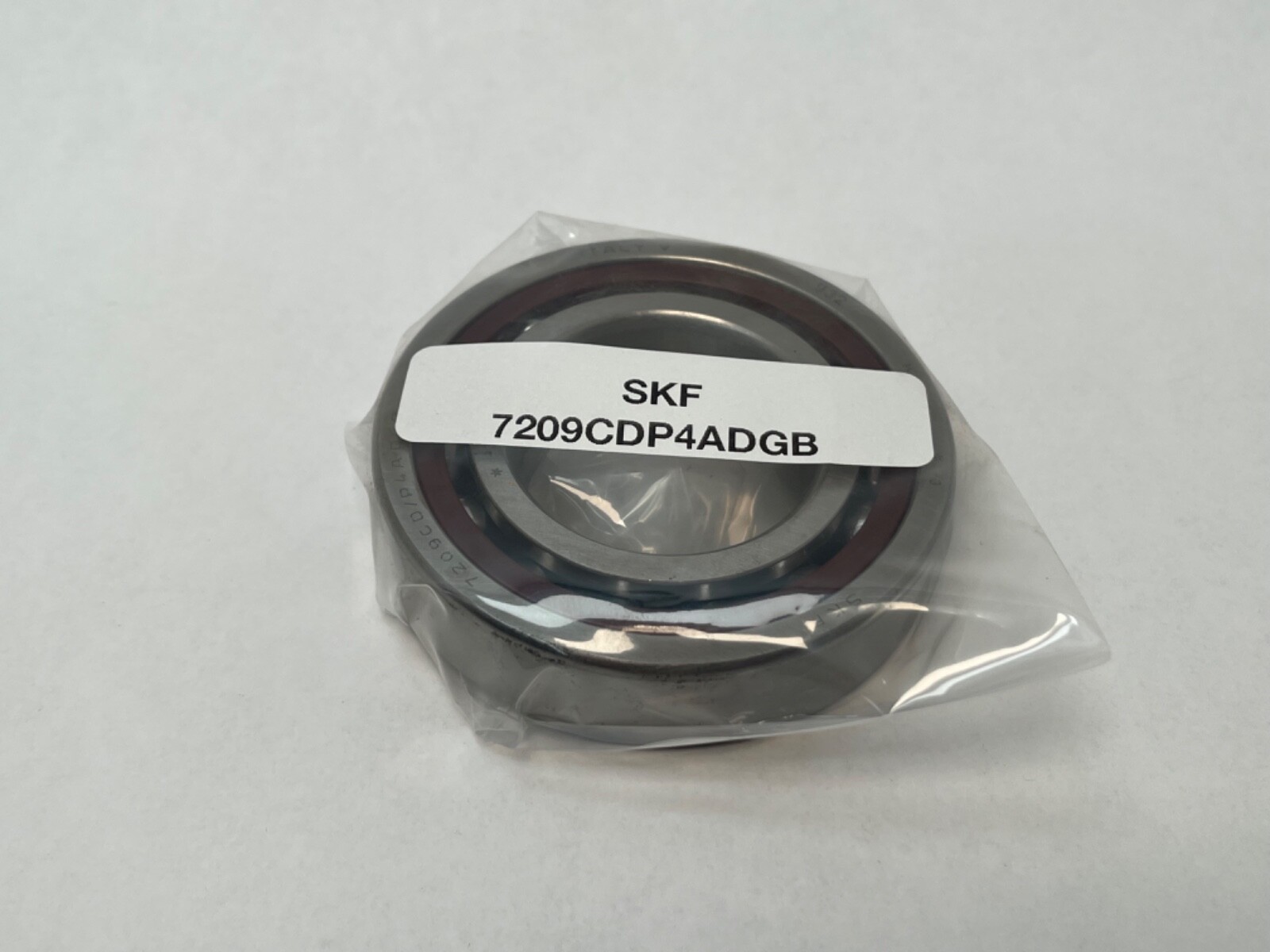 SKF 7209CDP4ADGB-1/2PR Bearing 45x85x19 mm 7209C 7209-CD-P4A-DGB Italy
