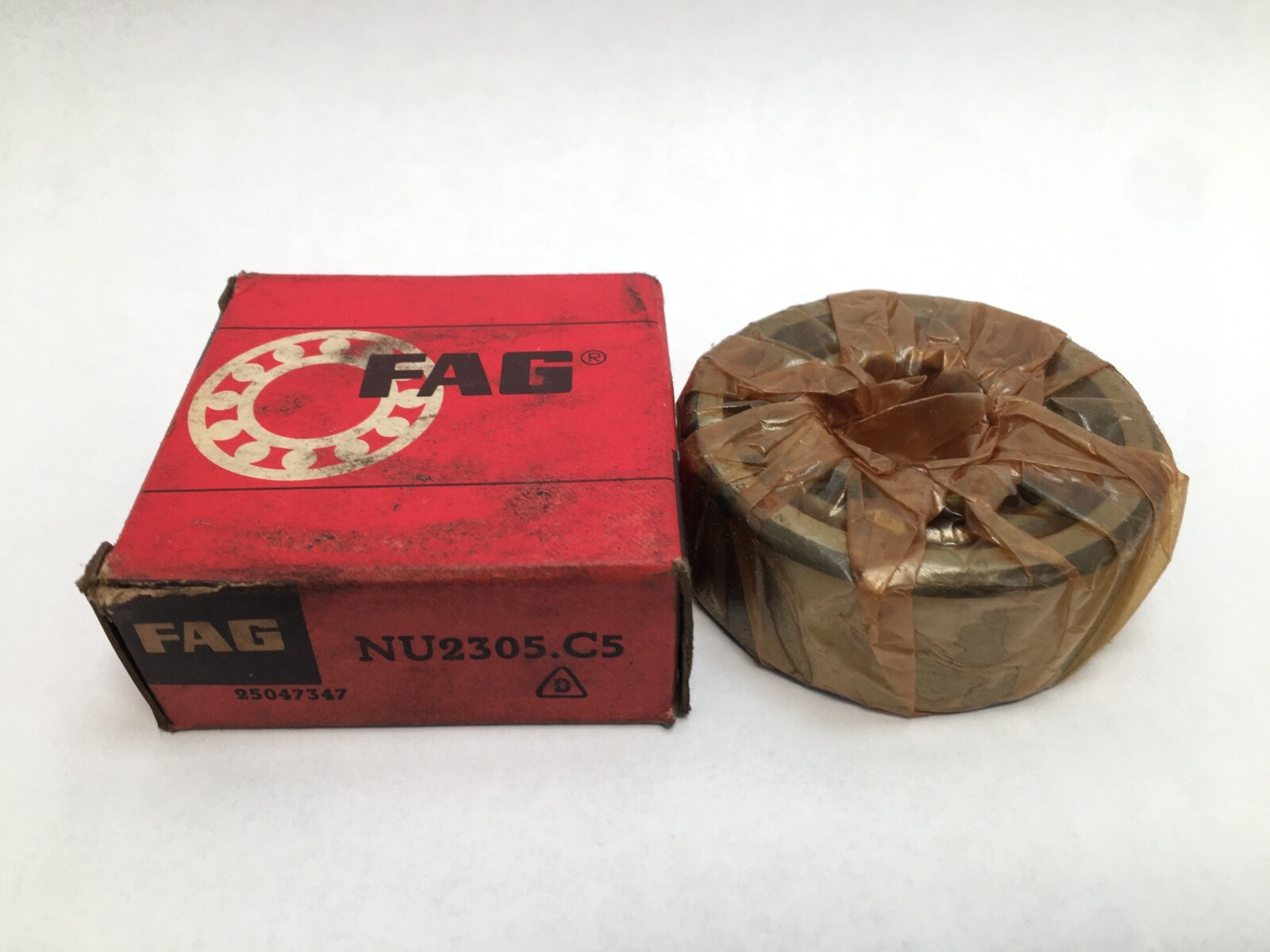 FAG NU2305.C5 Cylindrical Bearing 25x62x24 mm NU2305 NU-2305-C5 Germany