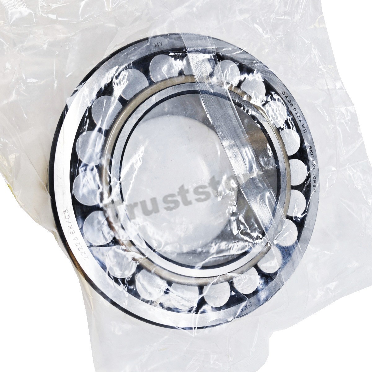 NEW Spherical Roller Bearing 22226 EK/C3 for SKF 130x 230x 64mm
