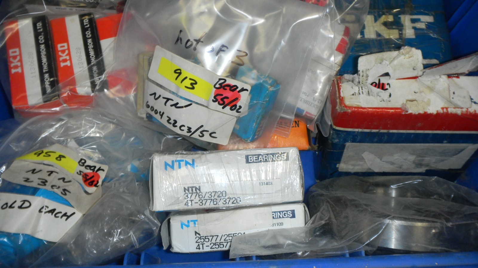 ASSORTMENT OF BEARINGS, SKF, NTN, TIMKIN, IKO LOT/53