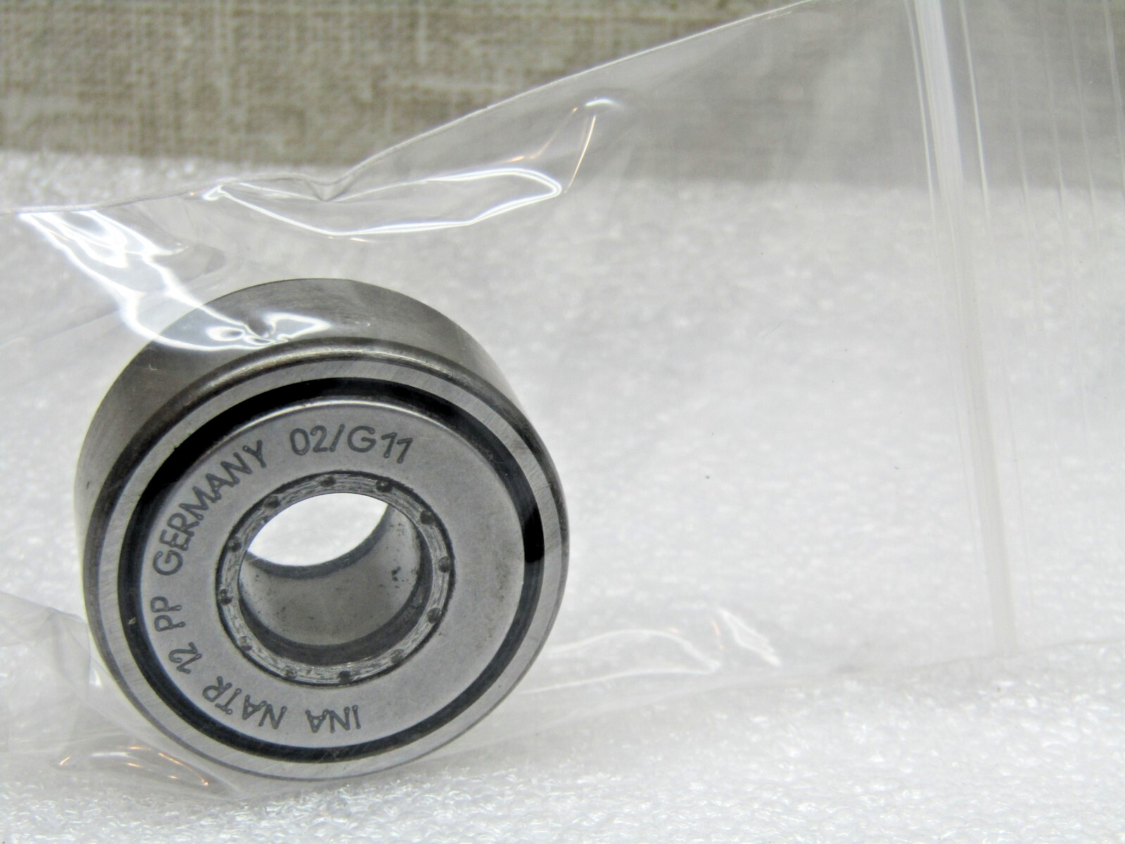 INA NATR12 PP 32mm OD Sealed Yoke Roller Bearing 12mm Bore X 15mm wide