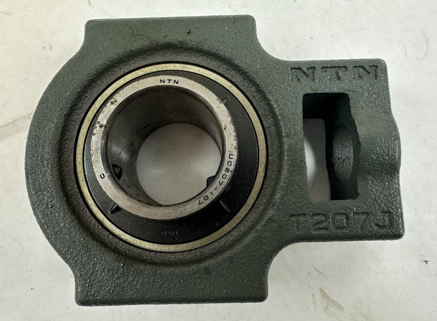 NTN BALL BEARING HOUSING T207J UC207-107 C