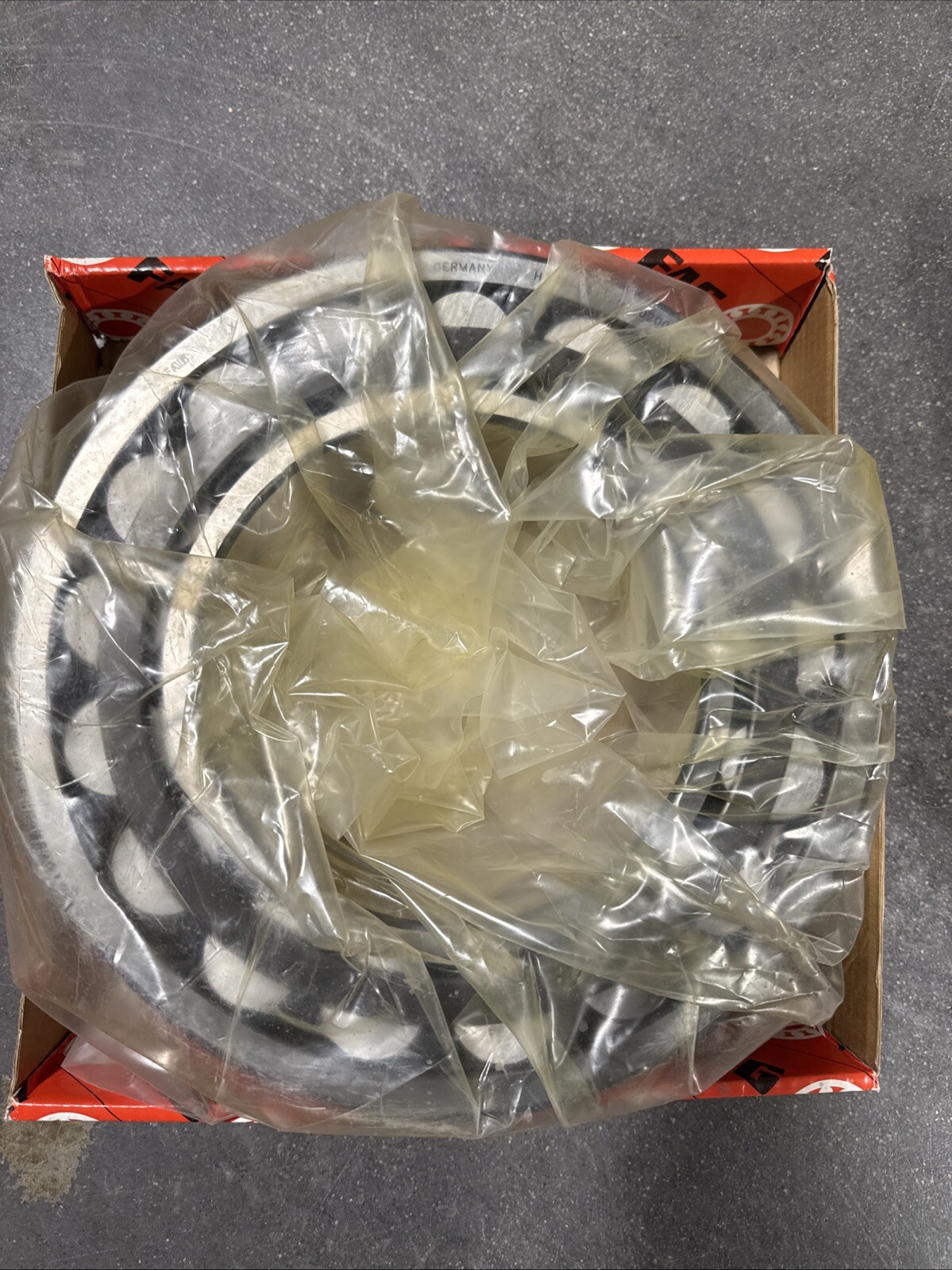 22234-E1-K-C3 FAG Spherical Roller Bearing-170x310x86mm Made In Germany !