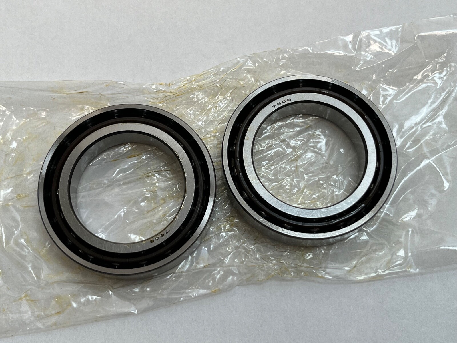 NSK 7906A5TYDULP4 Bearing 71906 7906-E 7906-A5-TY-DUL-P4 30x47x9 mm 2 Pcs