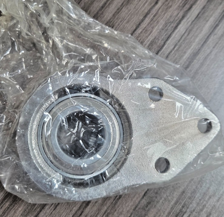 IPTCI CUCNPFB206-20 bearing 1-1/4″ bore