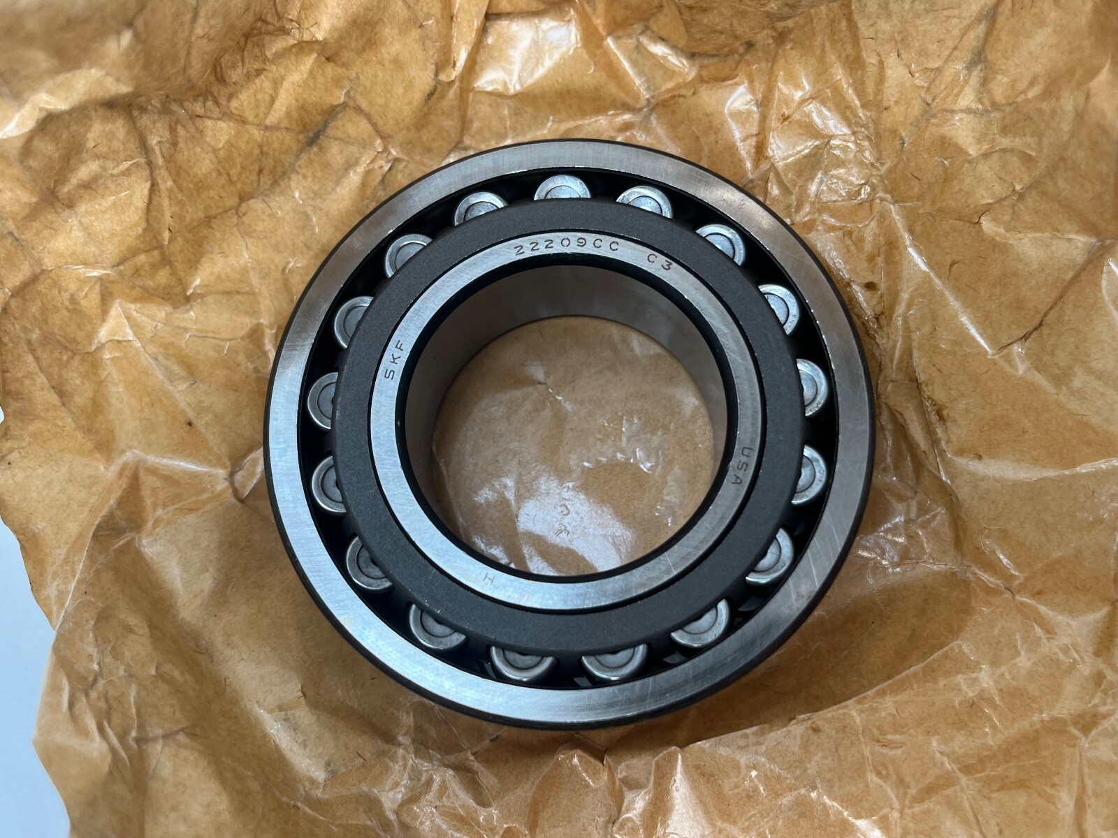 SKF 22209CJC3W33 Spherical Bearing 45x85x23 mm 22209 CC/CJ/C C3 W33 USA