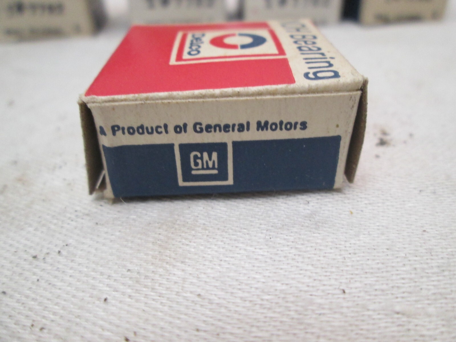 Lot of 17 NDH 77R2 Bearing Metal Seals 1/8 x 3/8 x 5/32″ NEW