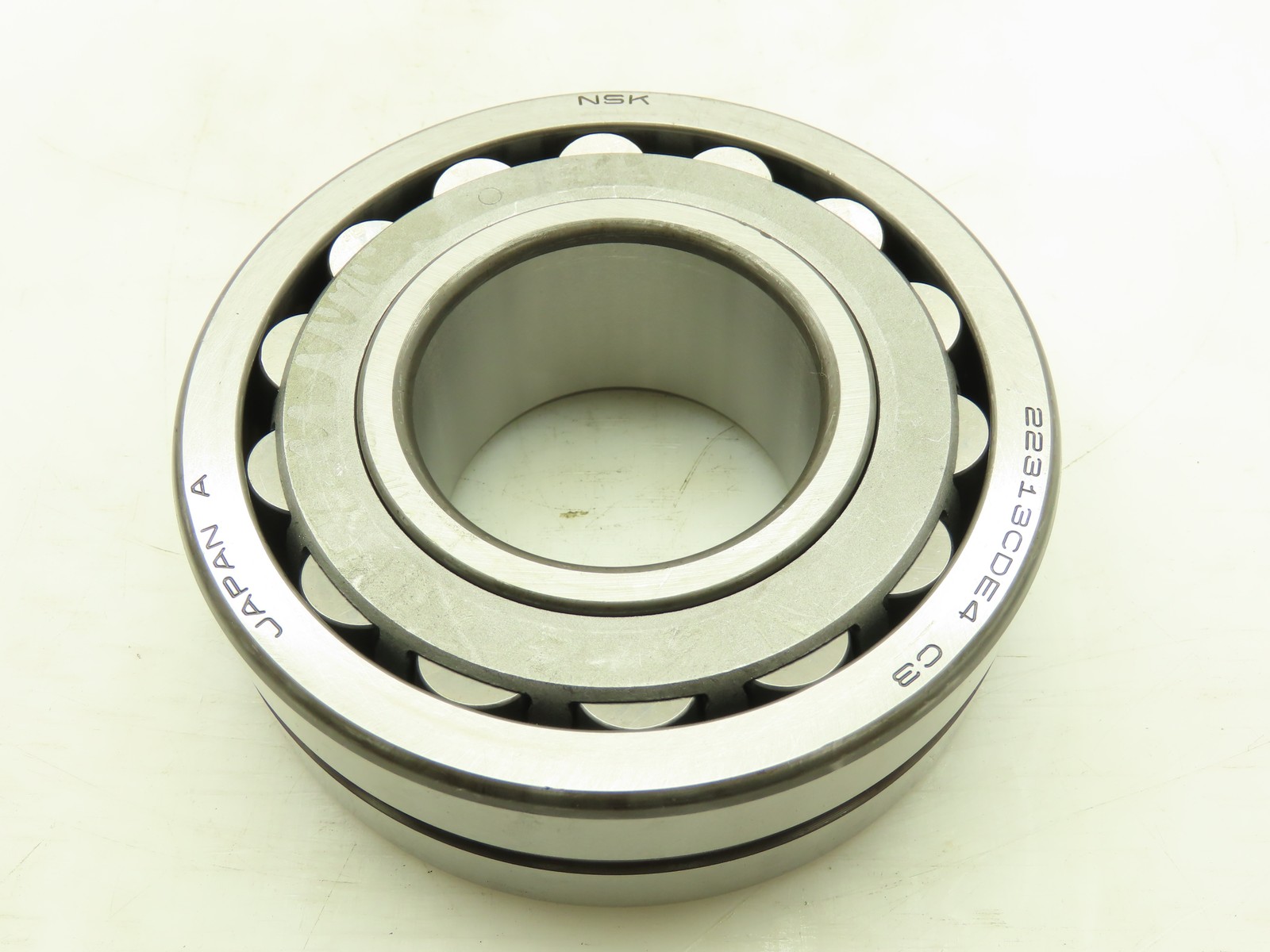 NSK Spherical Roller Bearing Bore Dia. 2.5591″ Outside Dia. (In.) 5.5118 140mm