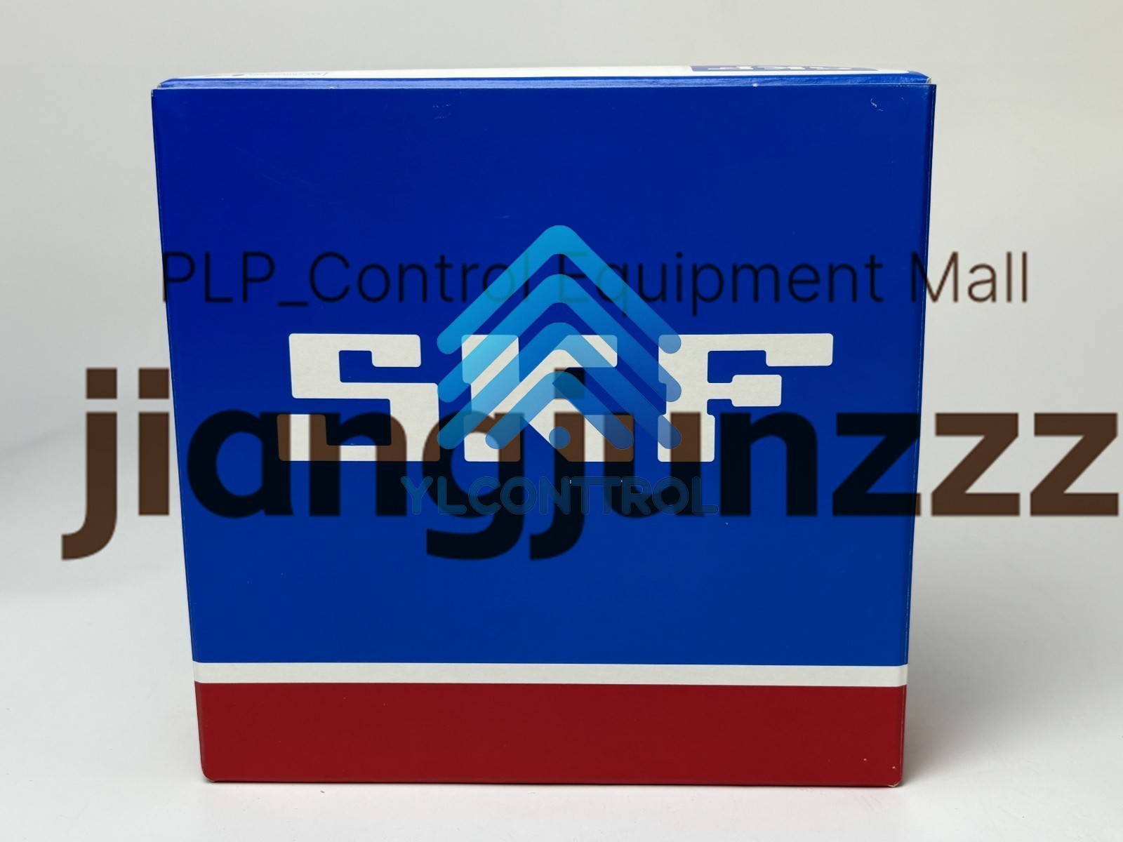 New In Box SKF 21313 E Spherical Roller Bearing 65x140x33mm