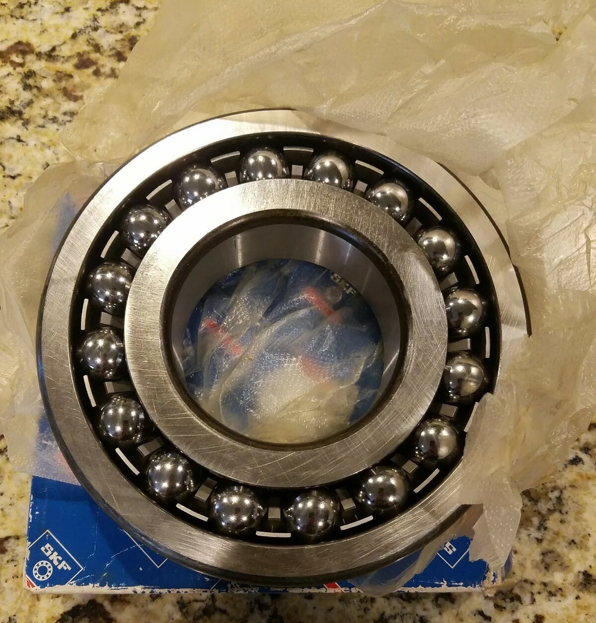 SKF 1317 Bearing Self Aligning Ball Bearing Double Row85x180x41mm New Old Stock