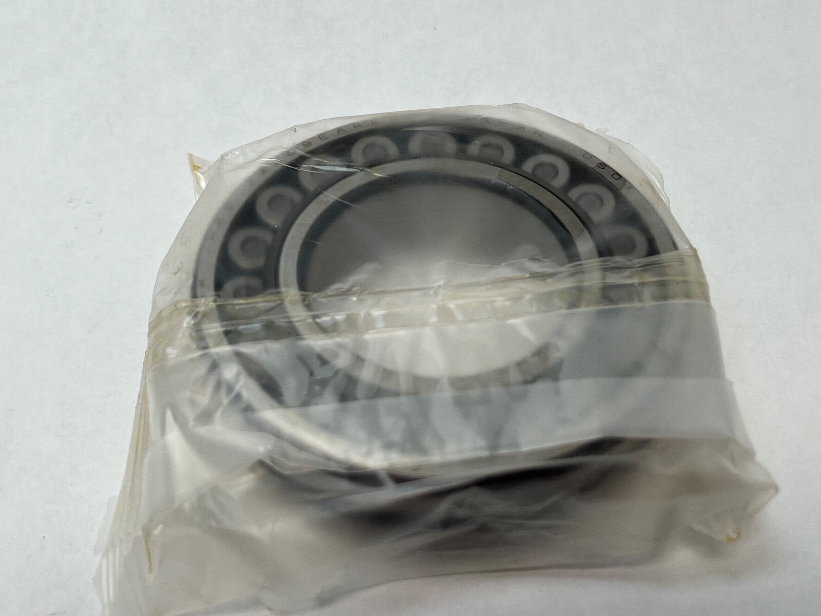 NSK 22209EAKE4C3 Bearing 22209-EA-KE4-C3 22209 C K W33 C3 45x85x23 mm