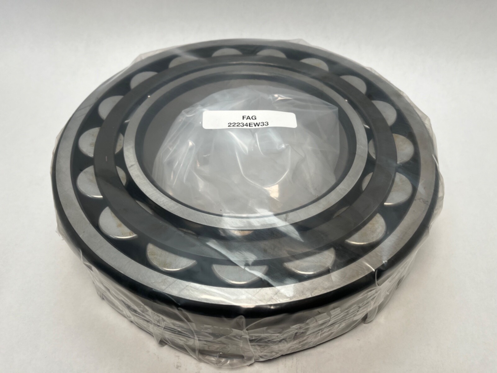 FAG 22234E Spherical Bearing 22234E 22234-E-W33 170x310x86 mm