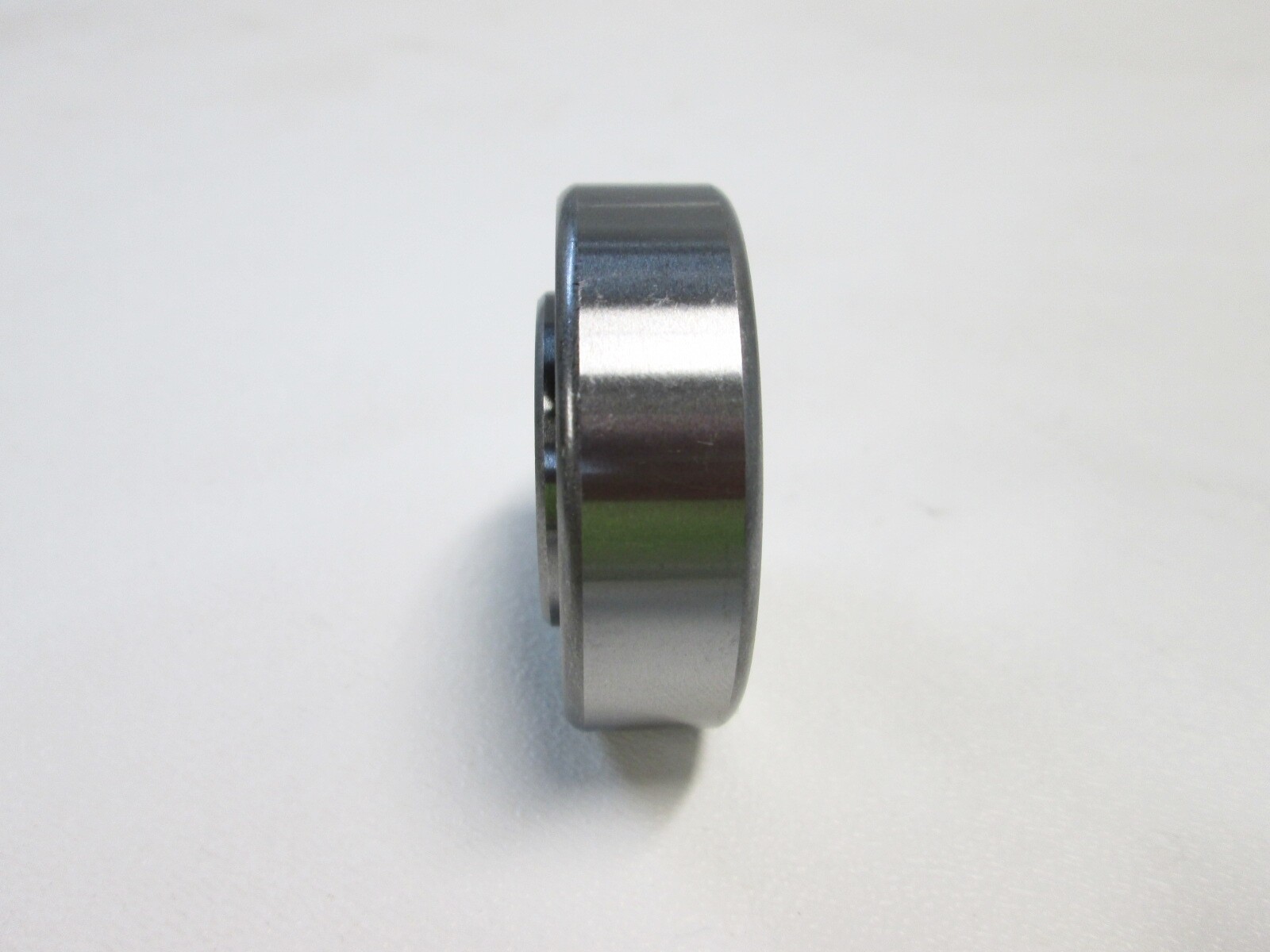 87504 Single Row Extended Inner Race Ball Bearing Rubber Sealed