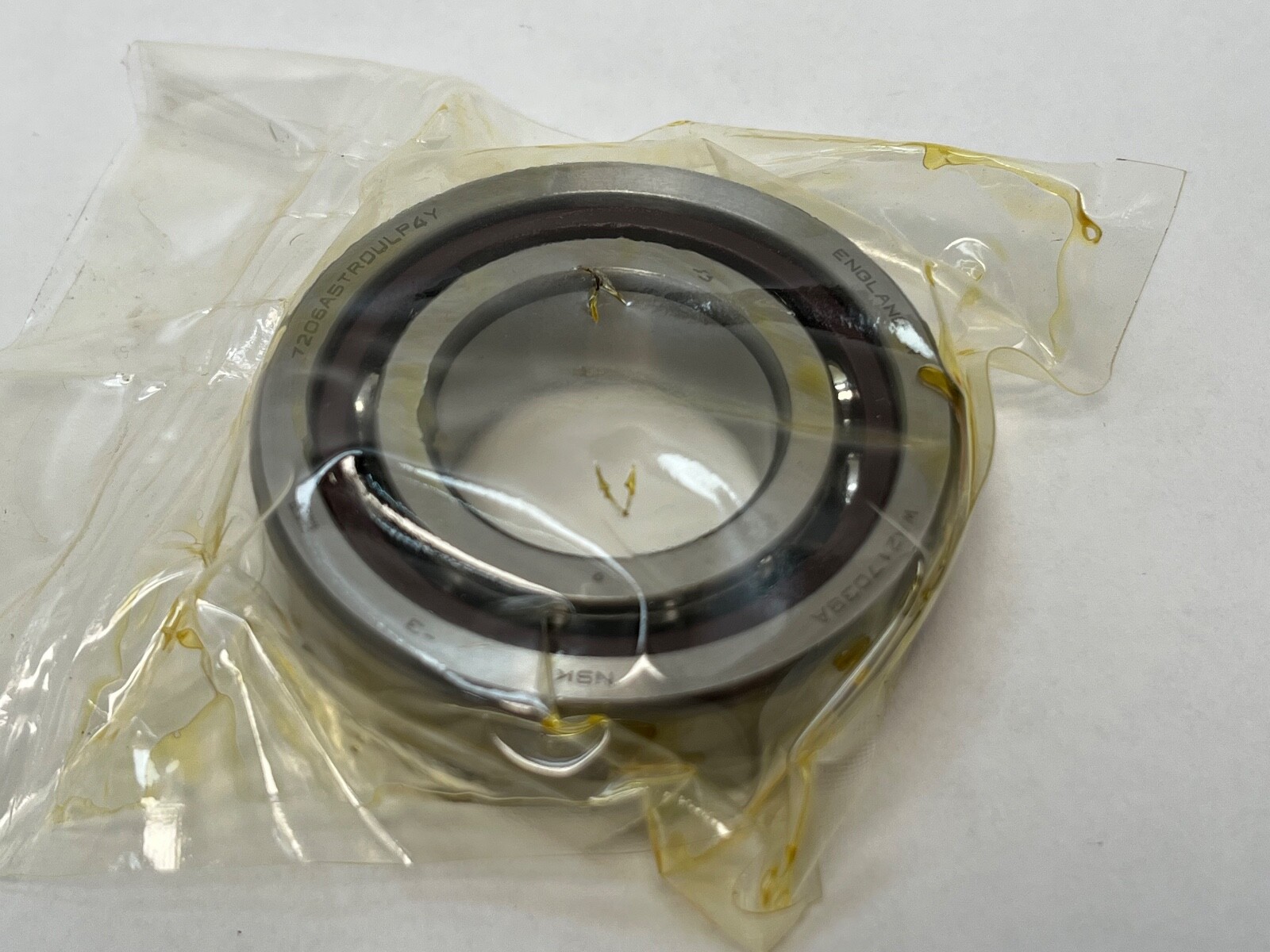 NSK 7206A5TRSULP4Y Bearing 30x62x16 mm 7206E 7206-A5-TR-DUL-P4Y England