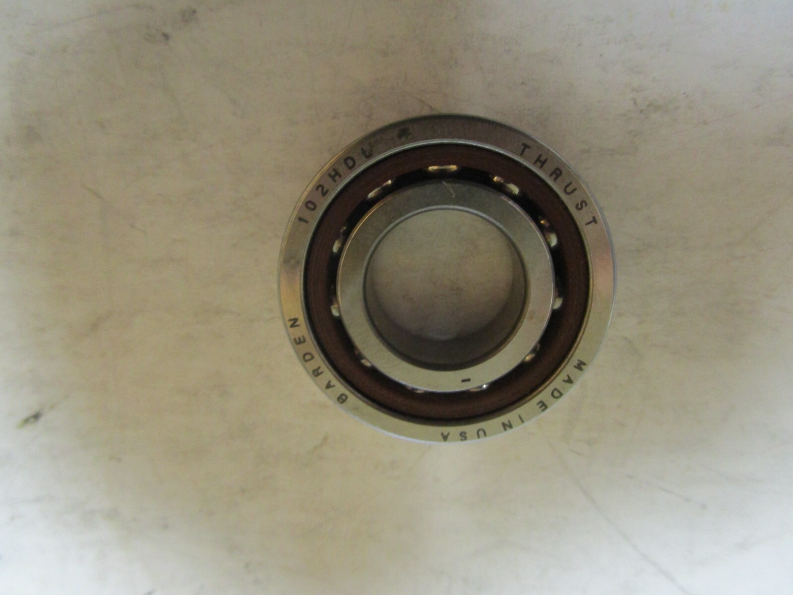 NEW BARDEN BALL BEARING 102HDL