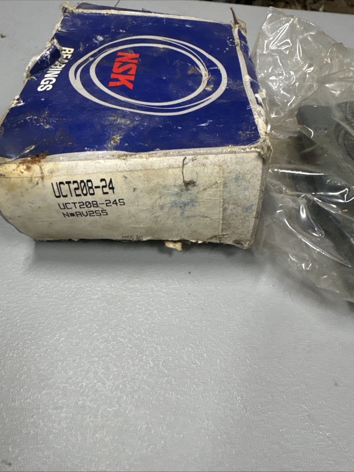 NSK FYH TAKEUP BEARING UCT208-24