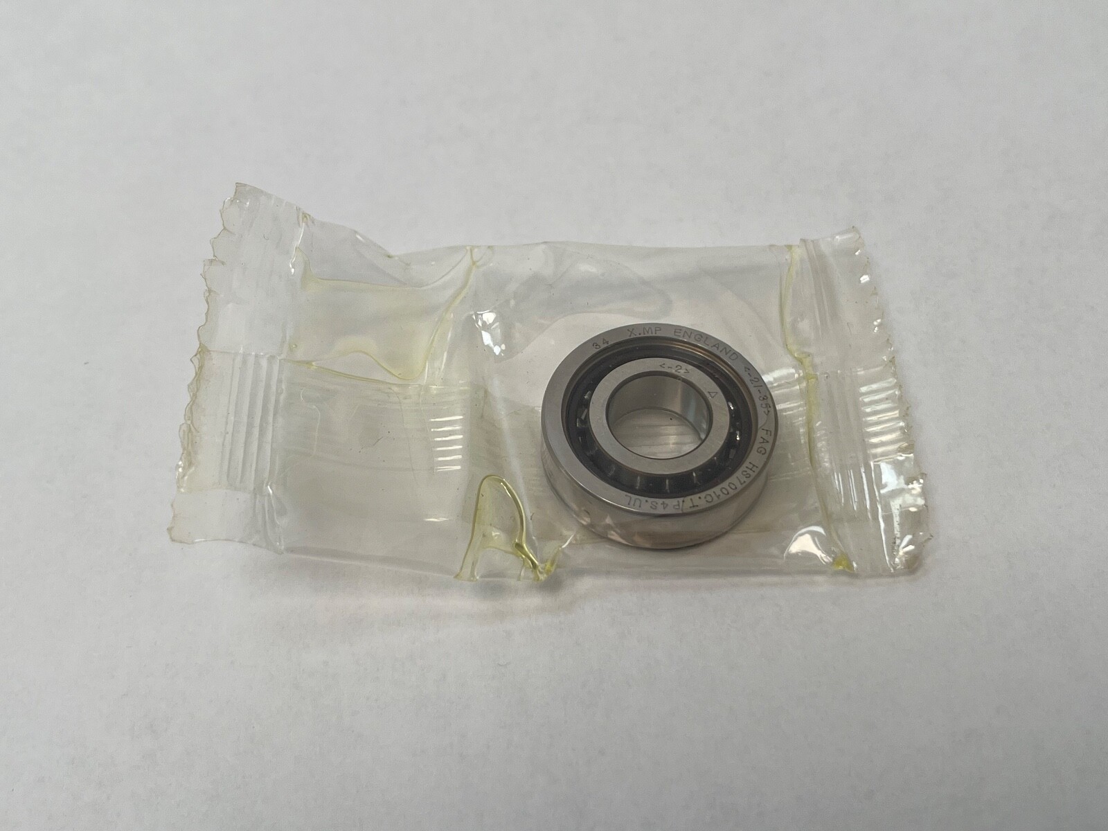 FAG HS7001.C.T.P4S.UL Bearing 12x28x8 mm 7001C HS-7001-C-T-P4S-UL England