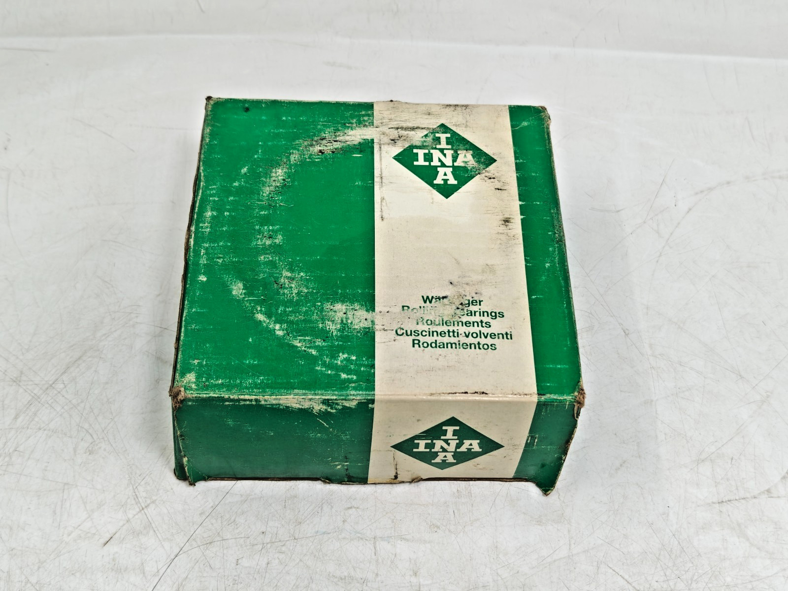 SL045018-PP INA Double Row Cylindrical Roller Bearing INA SL04 5018 PP / NNF5018