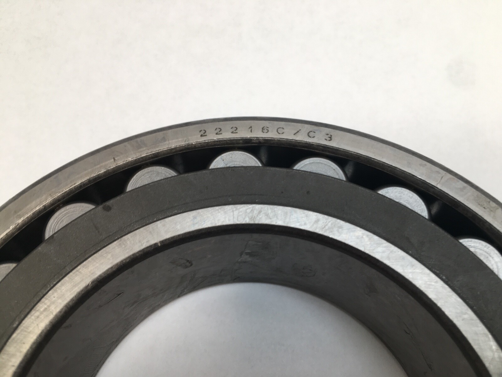 SKF 22216-CKJ-C3 Spherical Bearing 80x140x33mm 22216-C-K-J-C3 France