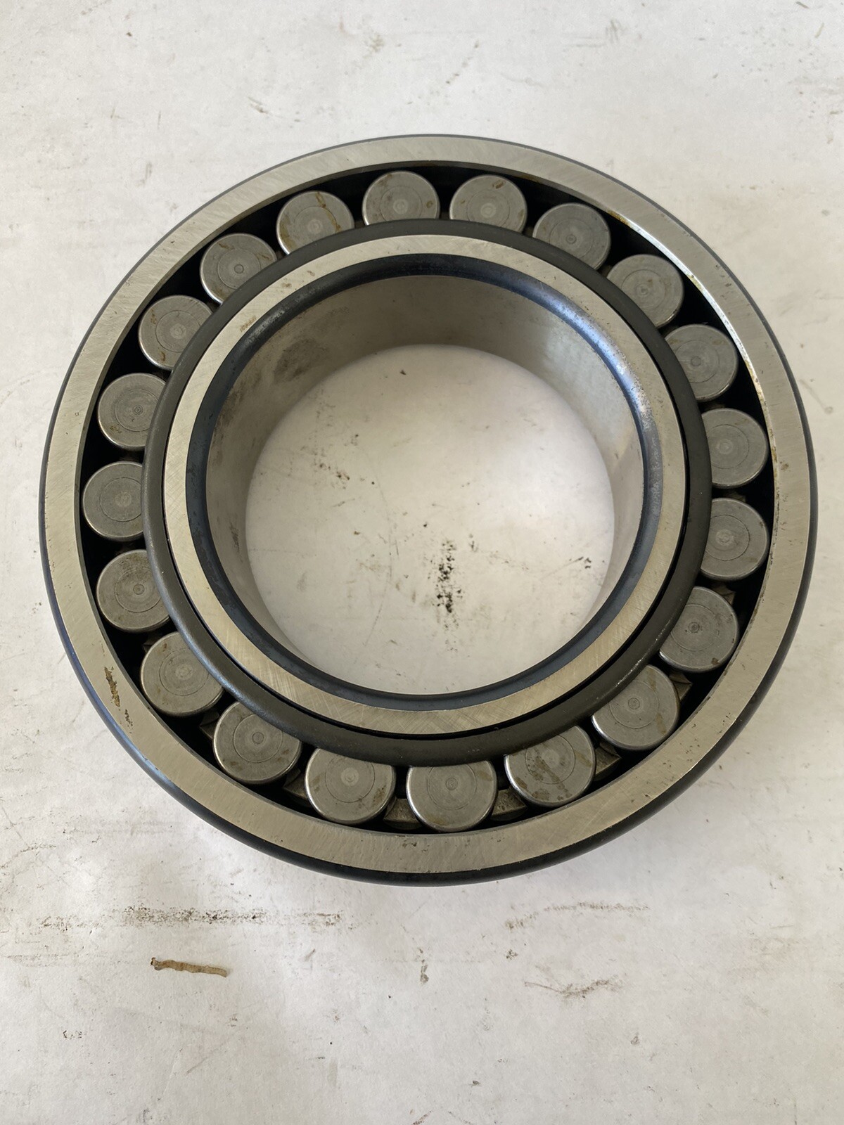 SKF,22218 E/C3,SPHERICAL ROLLER BEARING NNB