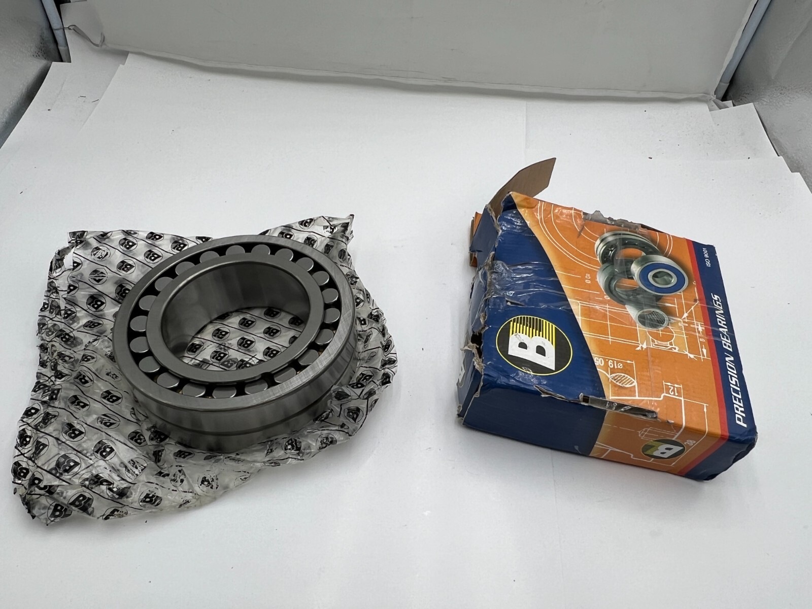 Genuine BL Double Row Spherical Roller Bearing 23120 CAM/C3W33 Silver