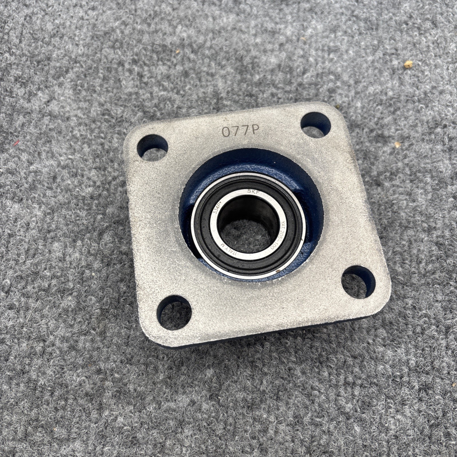 Lot of 2 – SKF F4B-100-RM Square Flange Block Bearing 1″ Bore 4 Bolt Cast Iron