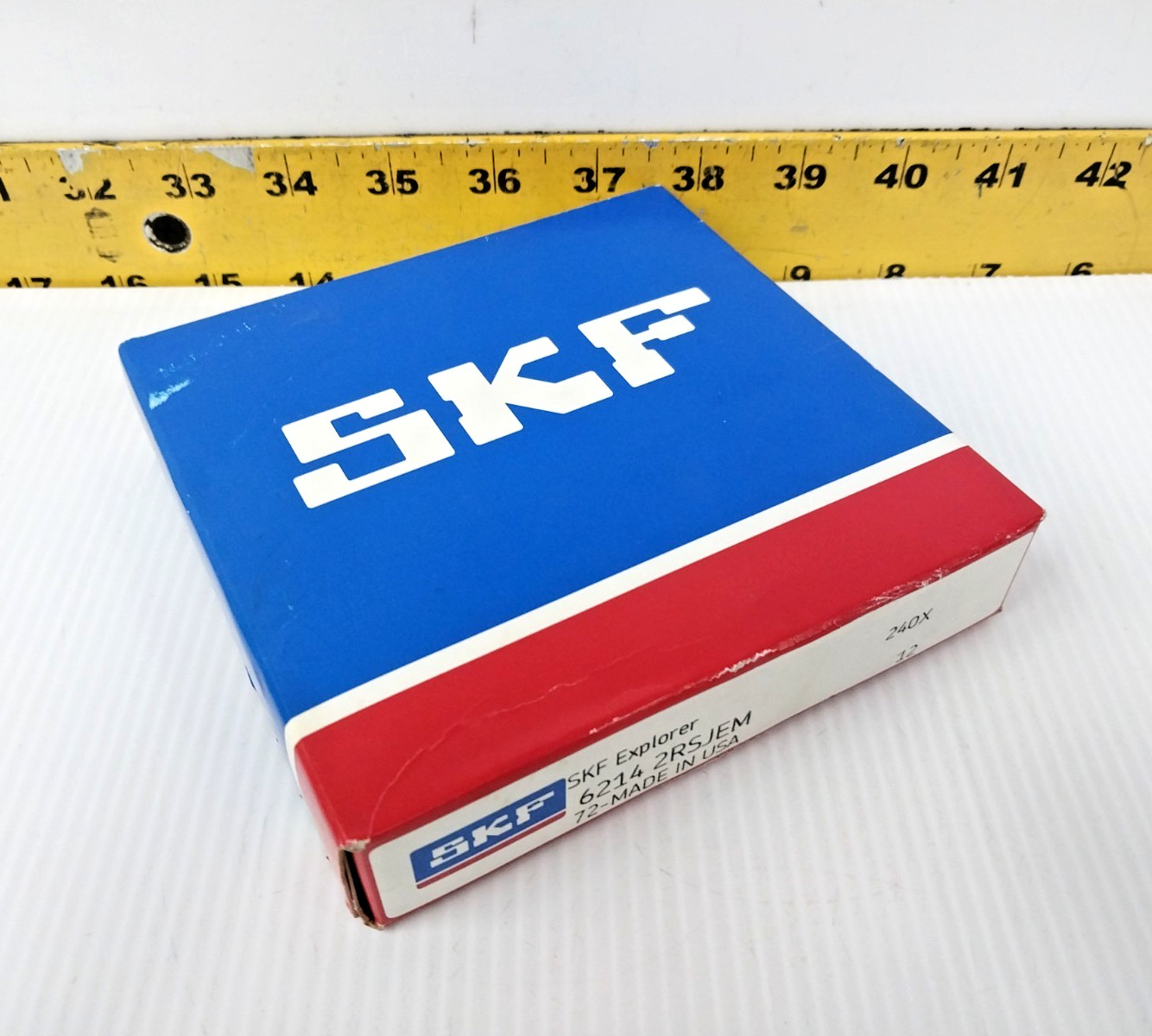 New SKF Deep Groove Ball Bearing OD 125 mm Bore 70 mm 6214 2RSJEM