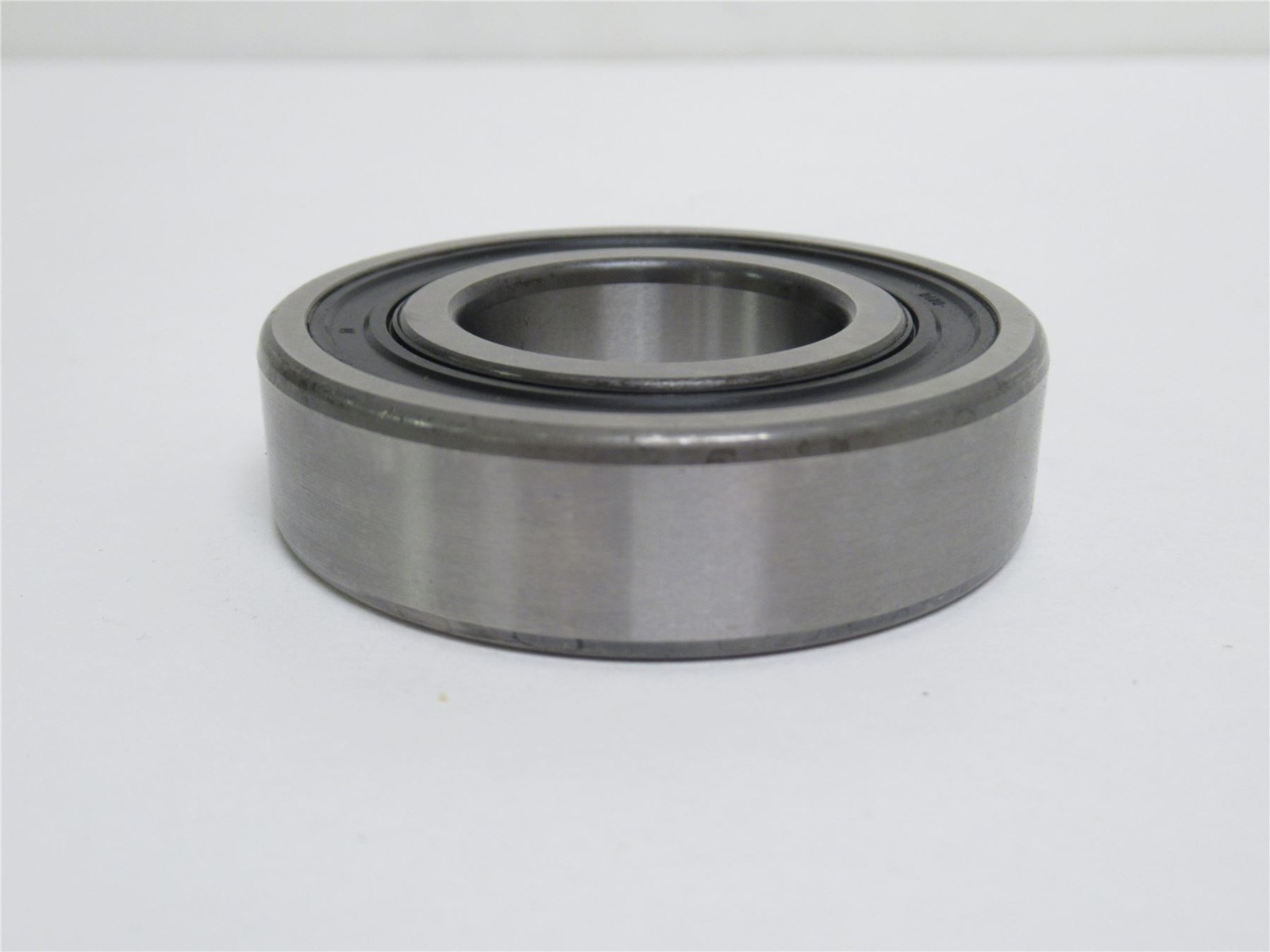 235000 New-No Box; SKF 6206-2RS1-C3 Ball Bearing 30mmID x 62mmOD x 16mm Width
