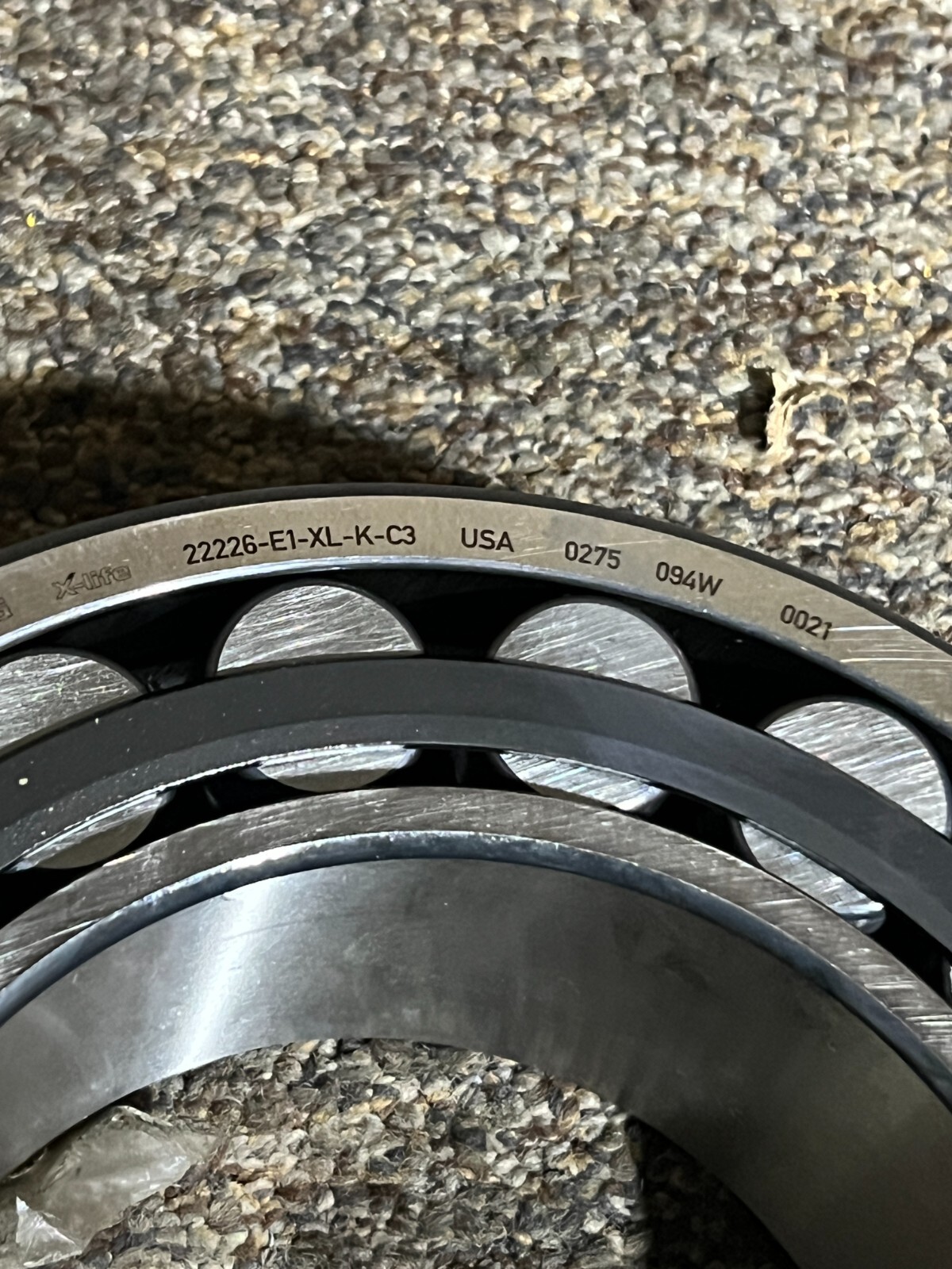 FAG 22226-E1-XL-K-C3 Spherical Roller Bearing Width 64mm ID 130mm OD 230mm