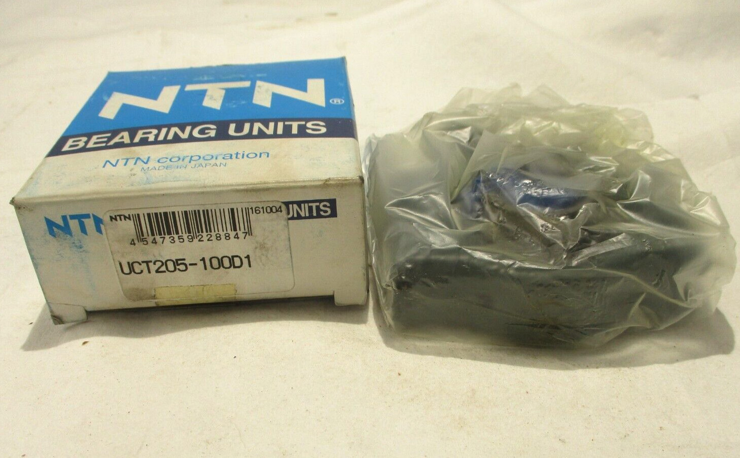 NEW NTN UCT205-100D1 TAKE-UP BEARING 25MM BORE