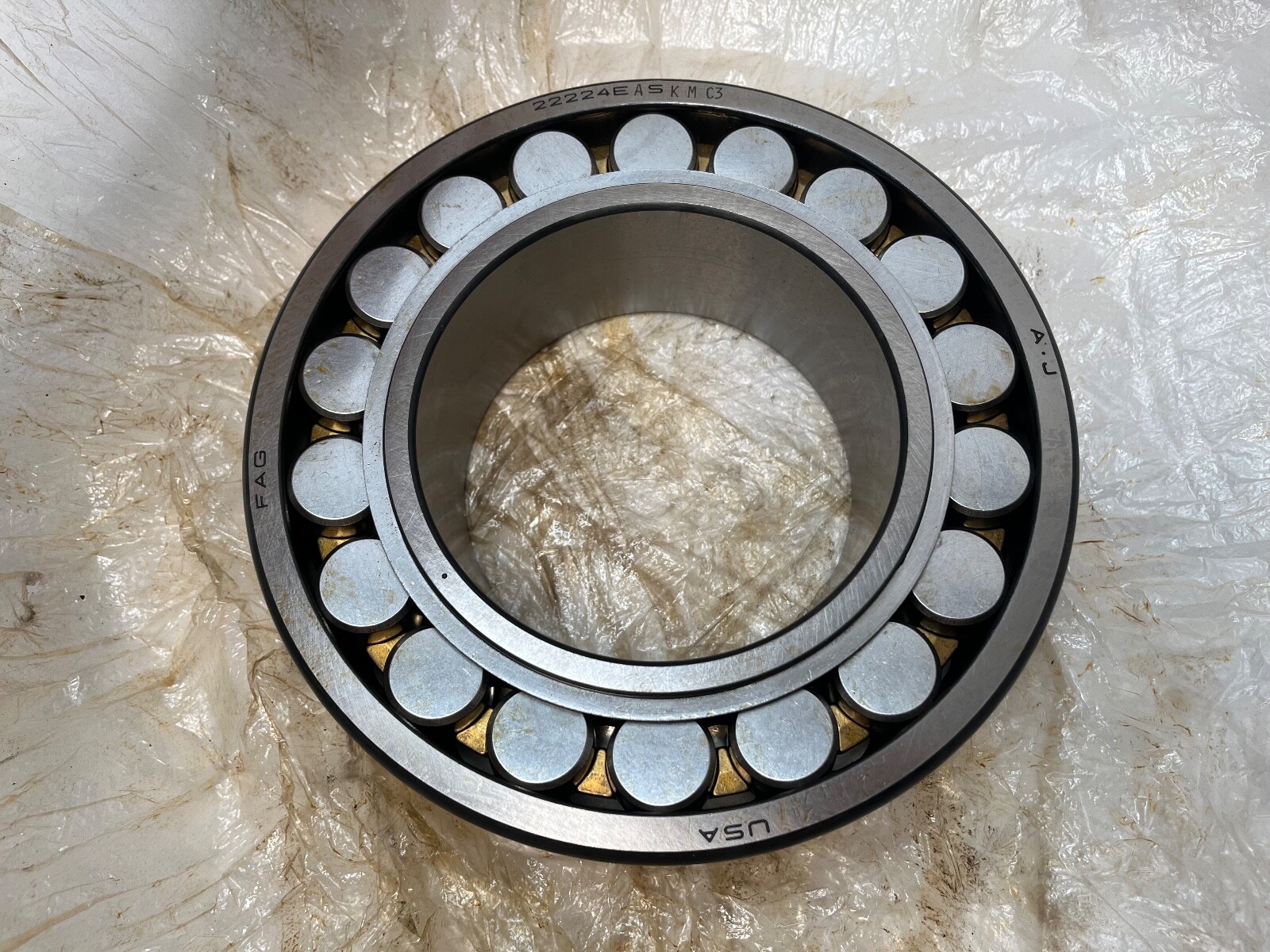 FAG 22224ESK.C3 Spherical Bearing 120x215x58 mm 22224-ES-K-M-C3-W33 USA