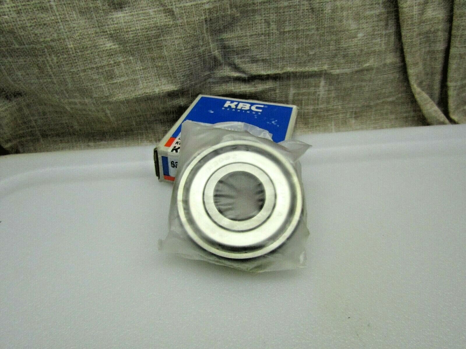 KBC 6302-ZZ C3 15mm X 42mm X 13mm Metal Shielded Bearing
