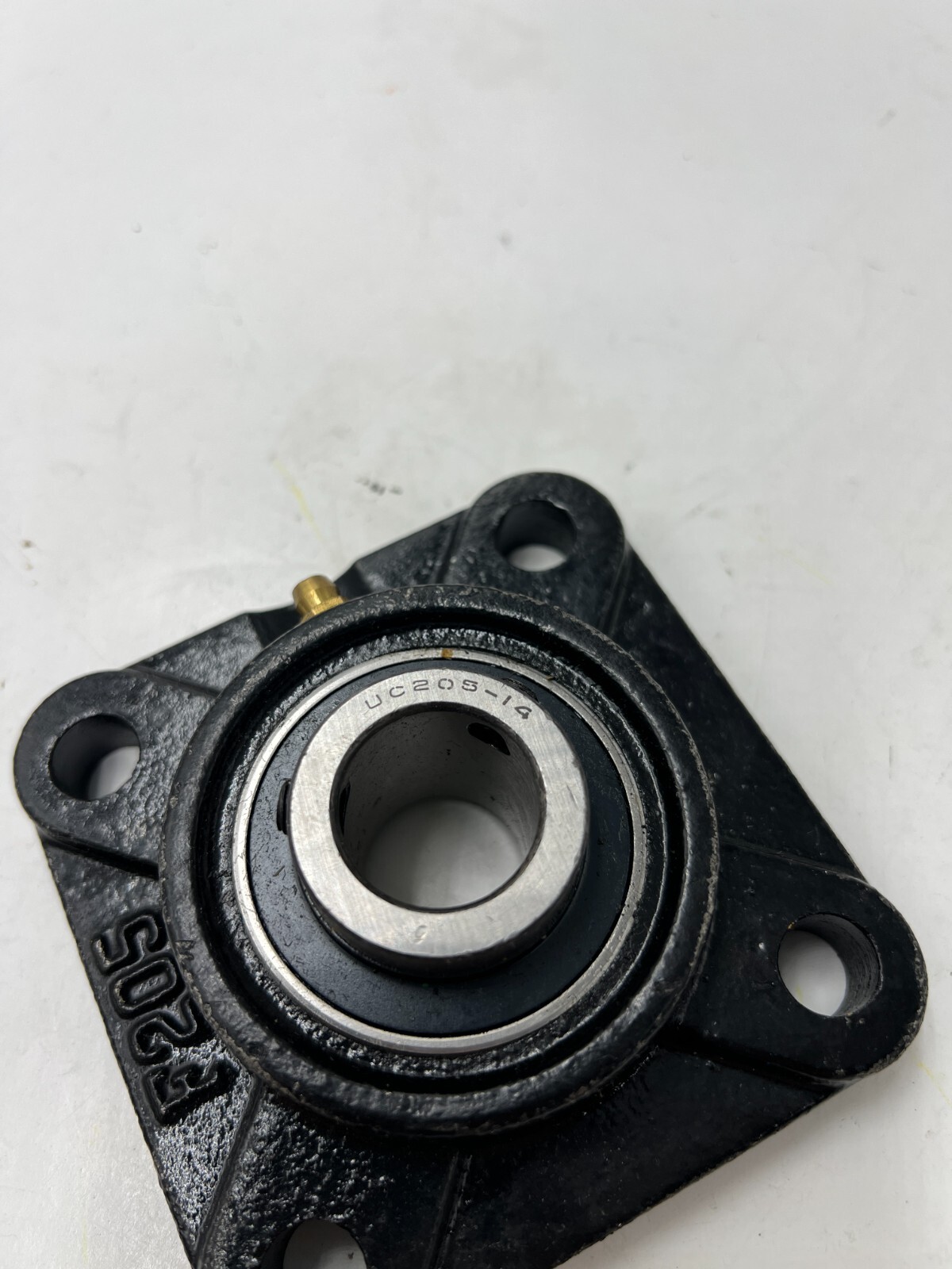 F205 4-BOLT FLANGE INSERT MOUNTED BEARING UC205-14 BLACK Square 7/8″