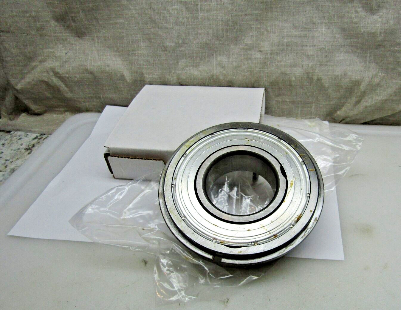 SKF Canada 6311-ZNR 55mm x 120mm x 29mm Snap Ring Bearing 1 Metal Shield