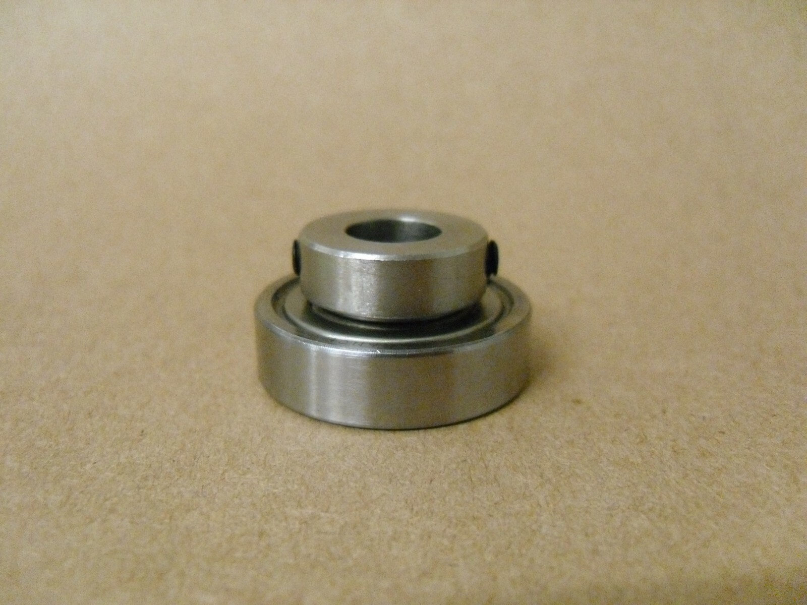 3/8″X1-1/8″X5/16″ SKF BALL BEARING INSERT FRANCE