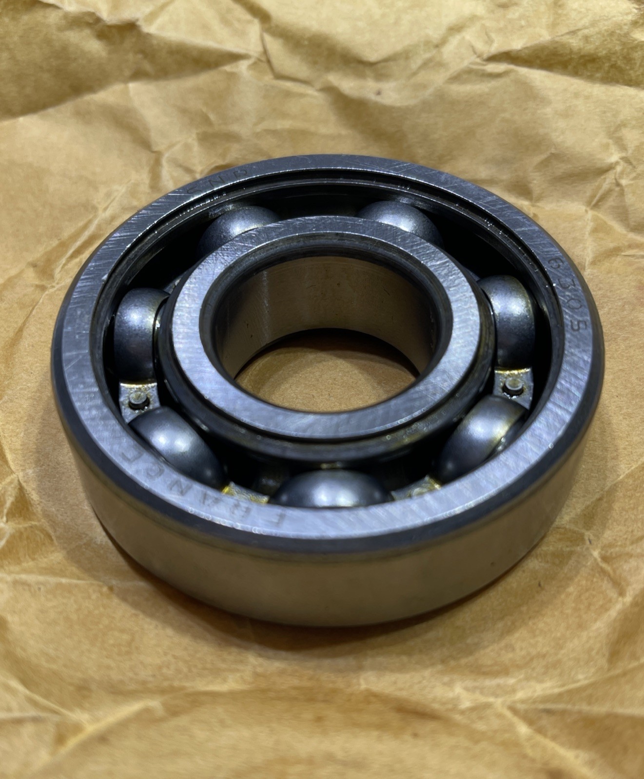 SNR 6305 Single Row Ball Bearing 62mm X 25mm X 17mm France 00 23 416 305