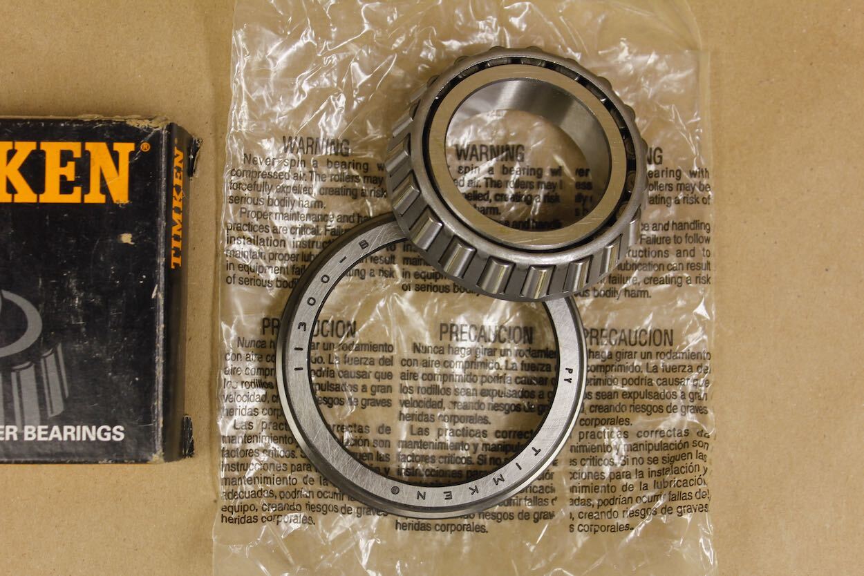 Timken 11300-B 11300B Flanged Race Cup + Timken 11162 Tapered Roller Bearing
