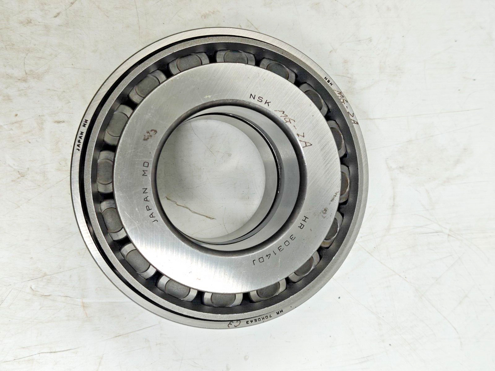 NSK HR 30314 DJ / HR 70KDE43 C3 Double-Row Tapered Roller Bearings
