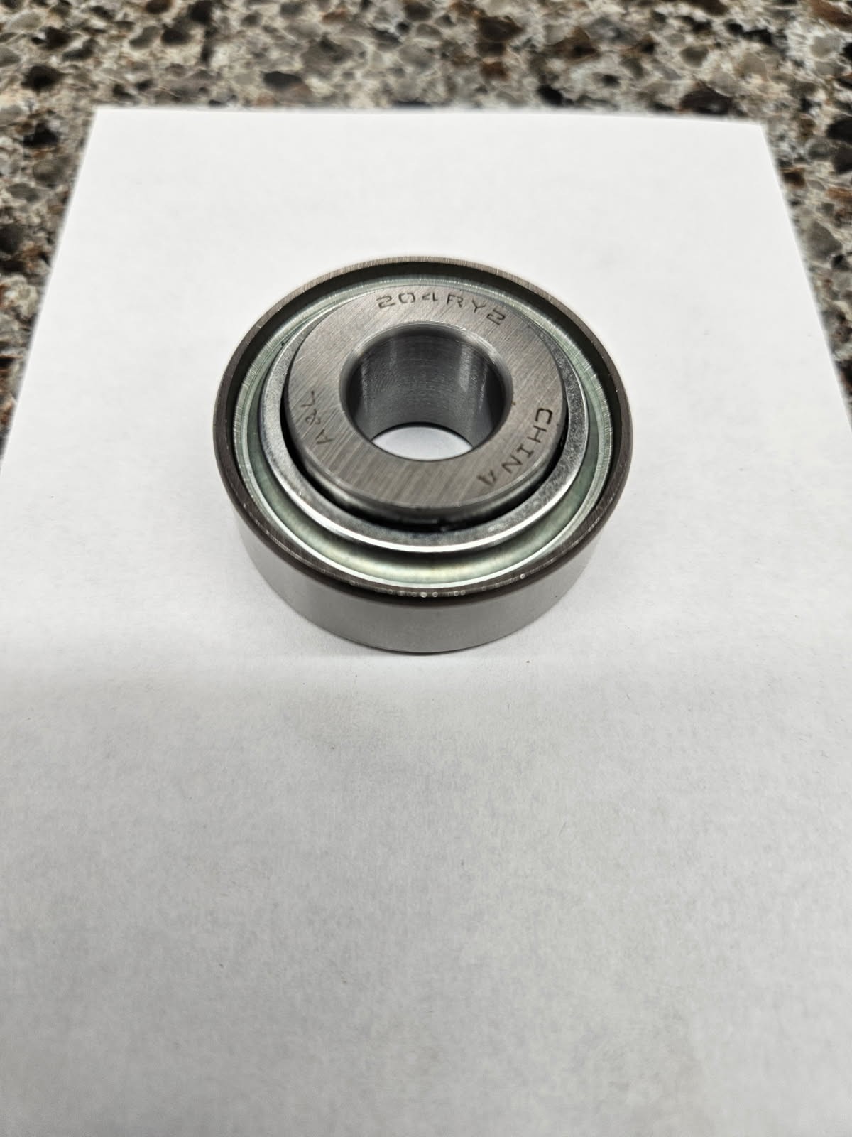 FLAT OUTER RACE BEARING 5/8 I.D. 204RY2