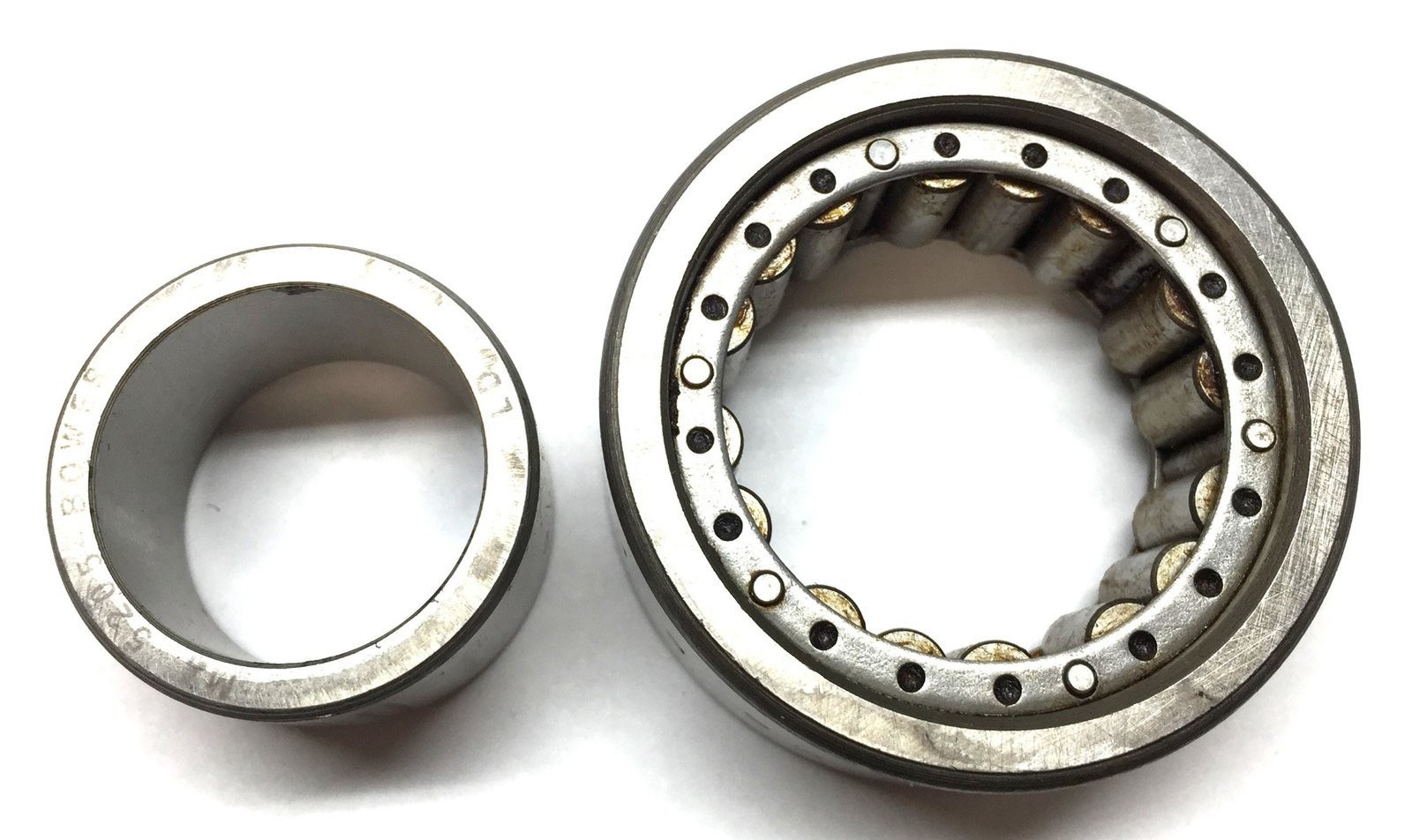 Bower Cylindrical Roller Bearing and Inner Race M5205E (MA5205) NOS