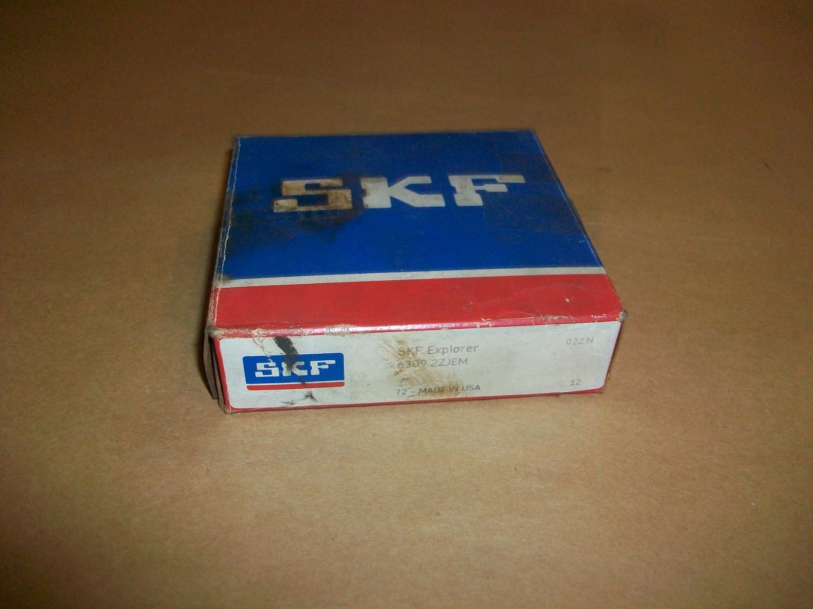 SKF 6309 2ZJEM Ball Bearing NEW IN BOX